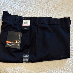 Perry Ellis Men's Navy Dress Pants